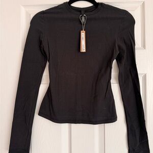 SKIMS Elegant Black Long Sleeve Tee